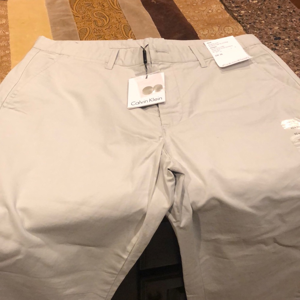 Summer men’s NWT slacks